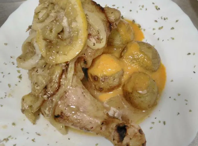 Canarios بيت شباب *